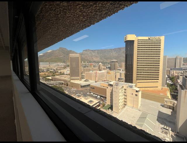 1,912M² OFFICE TO LET IN CAPE TOWN CITY CENTRE